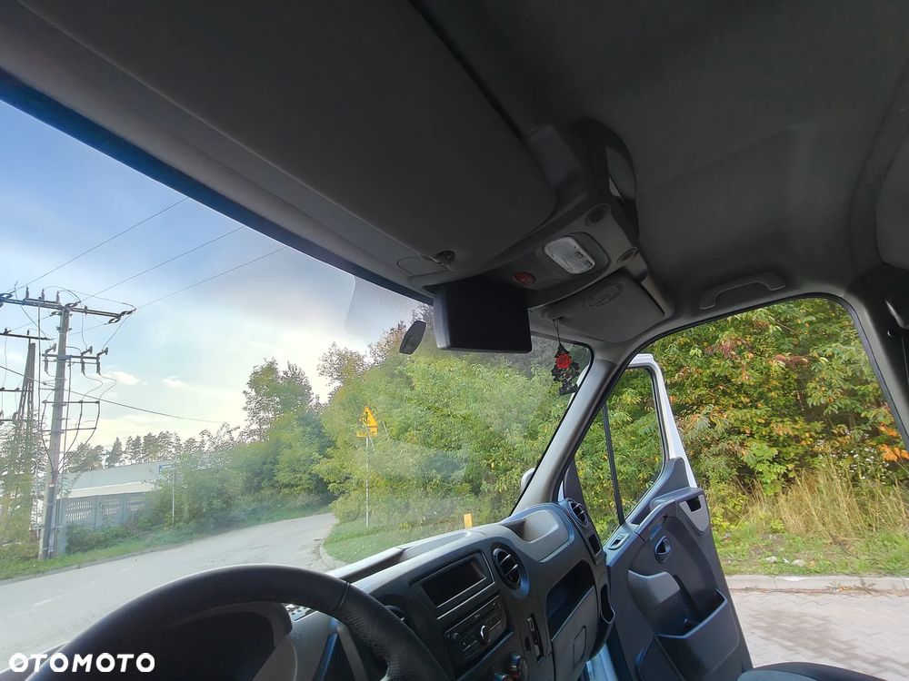 Renault Master - 25