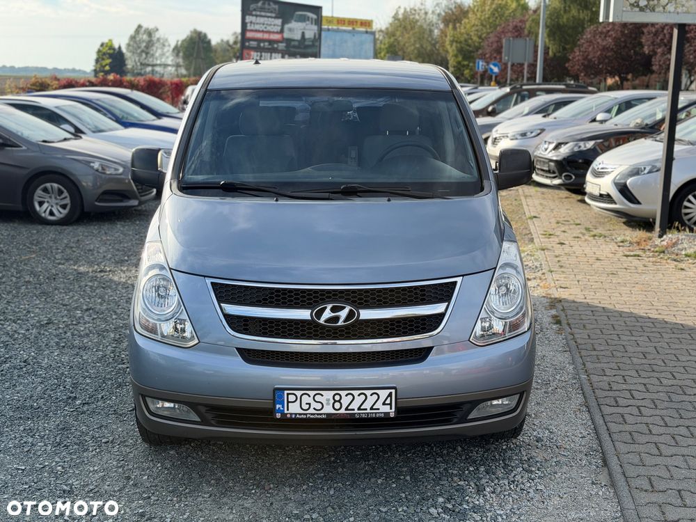 Hyundai H-1 Starex - 24