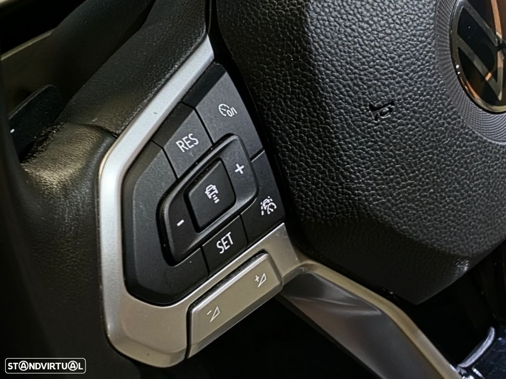 VW Golf 1.4 TSI e-Hybrid DSG - 38