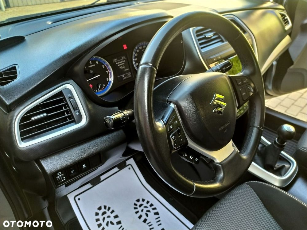 Suzuki SX4 S-Cross - 14