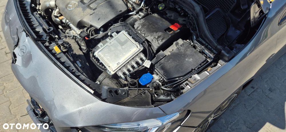 Mercedes-Benz Klasa B 180 d 8G-DCT - 21