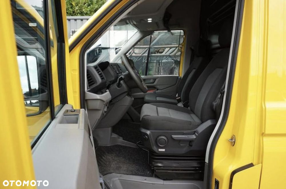 Volkswagen Crafter - 12
