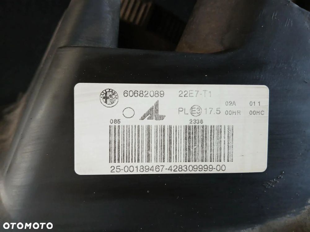 Alfa Romeo 159 Lampa przednia lewa - 4