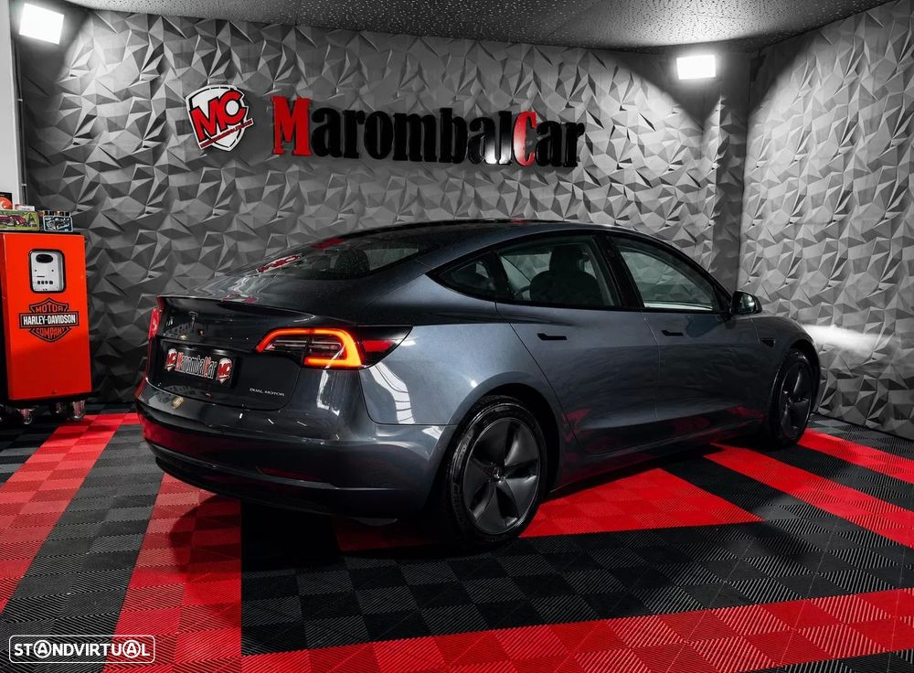 Tesla Model 3 Standard RWD - 2
