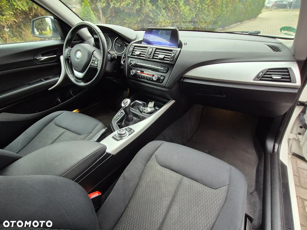 BMW Seria 1 118i Advantage - 33