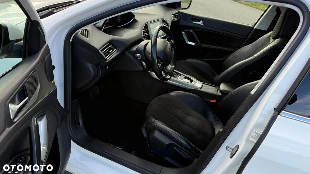 Peugeot 308 SW BlueHDi 150 EAT6 Stop & Start Niveau 2 Business-Line - 8