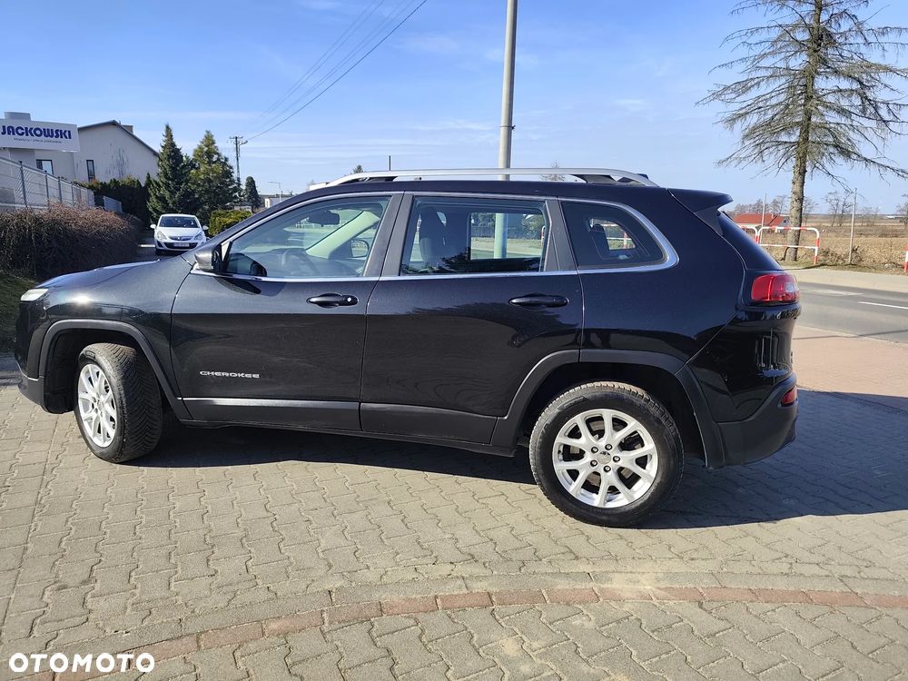Jeep Cherokee - 7