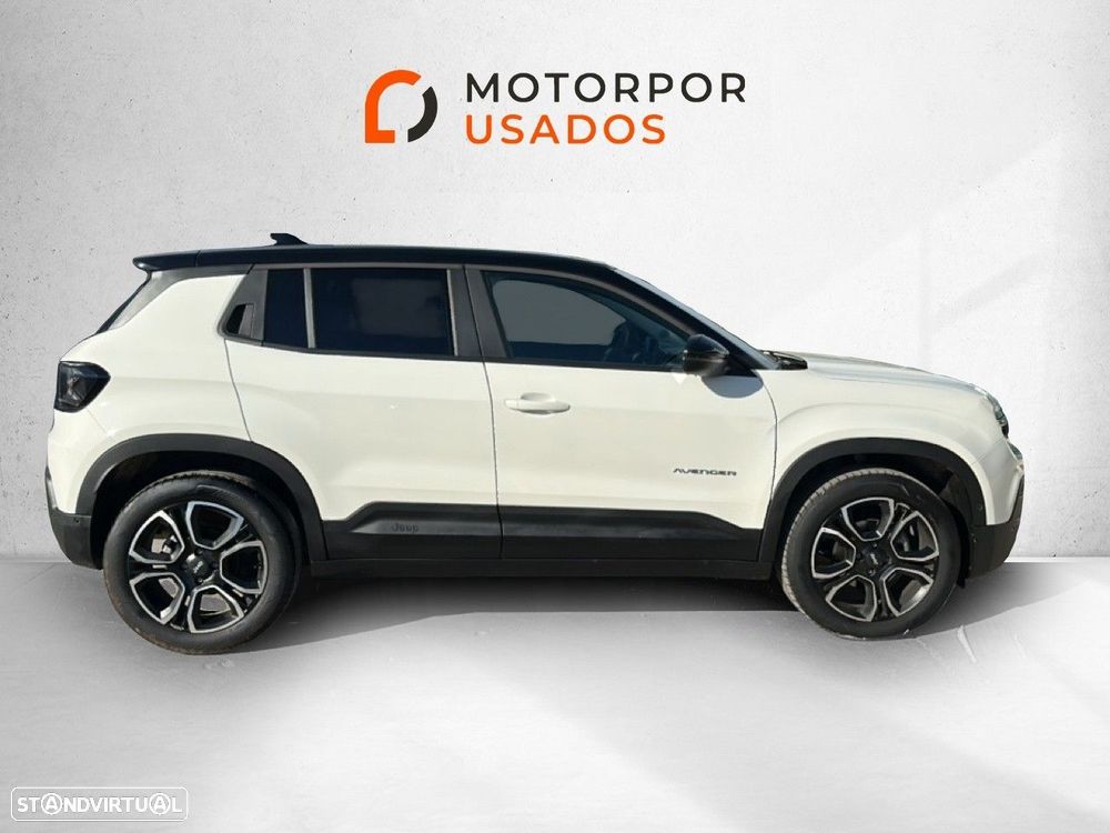 Jeep Avenger 1.2 GSE T3 Summit - 4