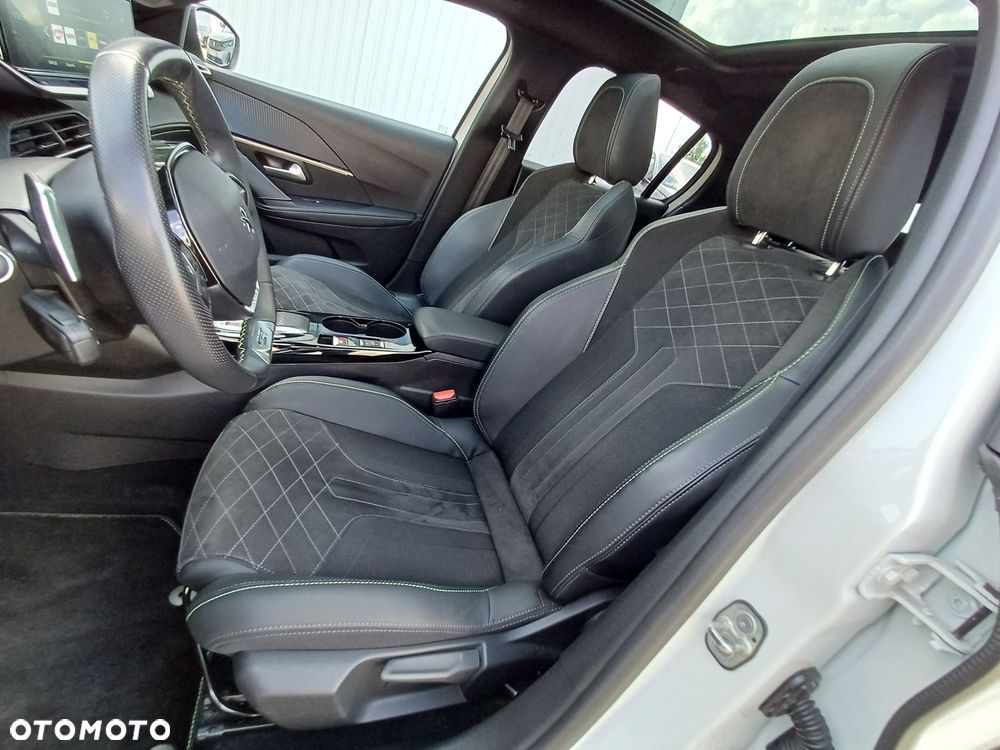 Peugeot 208 1.2 PureTech GT Pack S&S EAT8 - 14