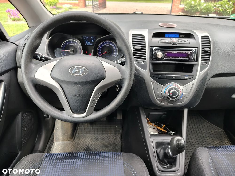 Hyundai ix20 - 12