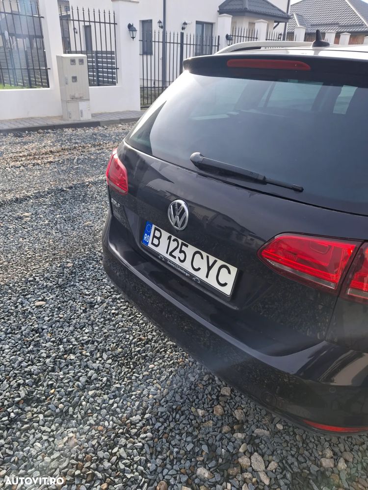 Volkswagen Golf 2.0 TDI 4Motion BlueMotion Technology Lounge - 2