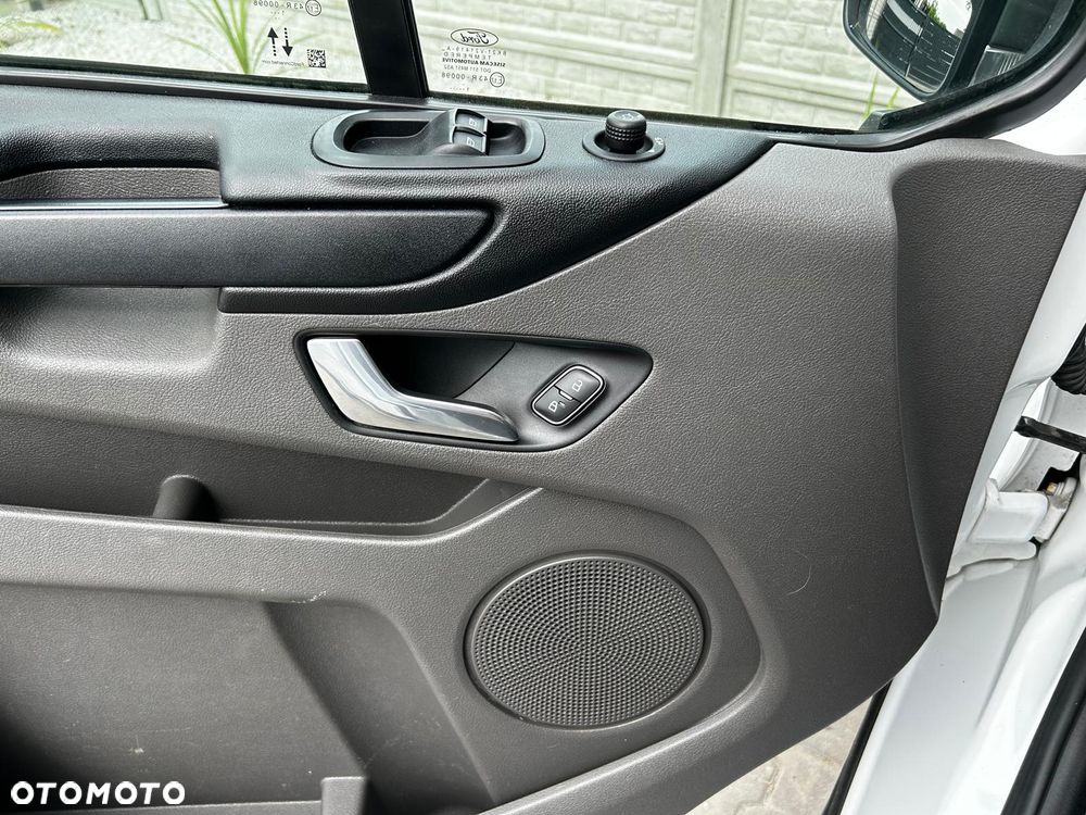 Ford Transit Custom - 26