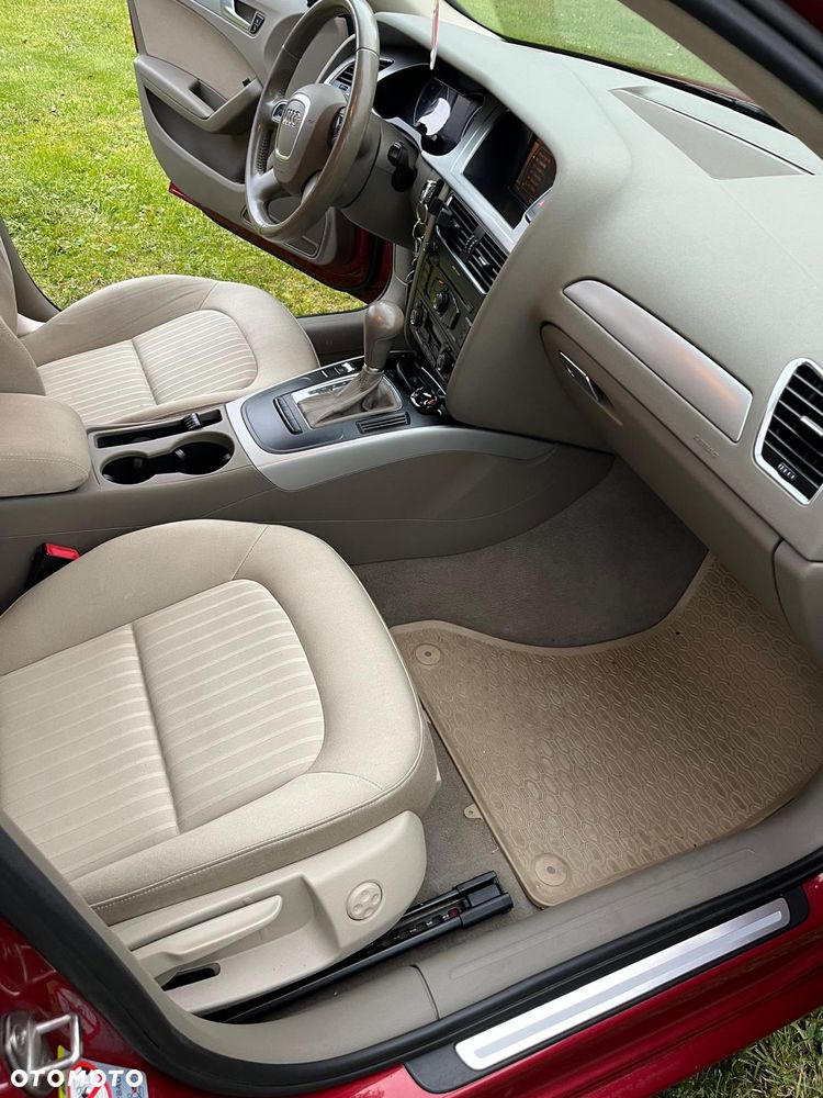 Audi A4 Avant 2.0 TDI Multitronic - 8