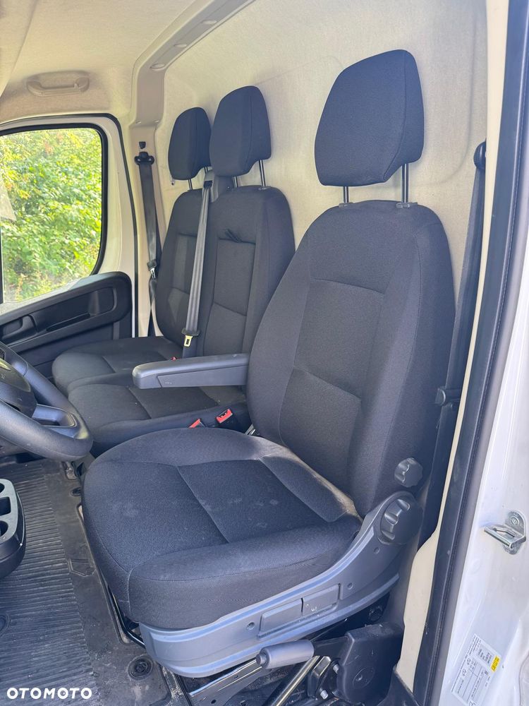 Peugeot Boxer Furgon L4H2 2.2 H3-POWER 140KM MT6 Euro 6E - 15