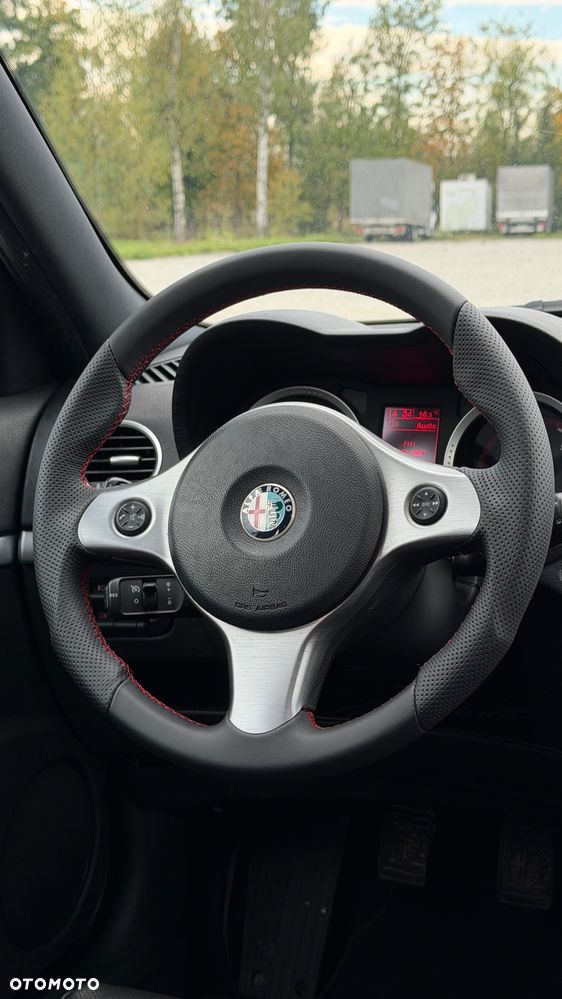Alfa Romeo 159 2.0JTDM Sport Plus - 10
