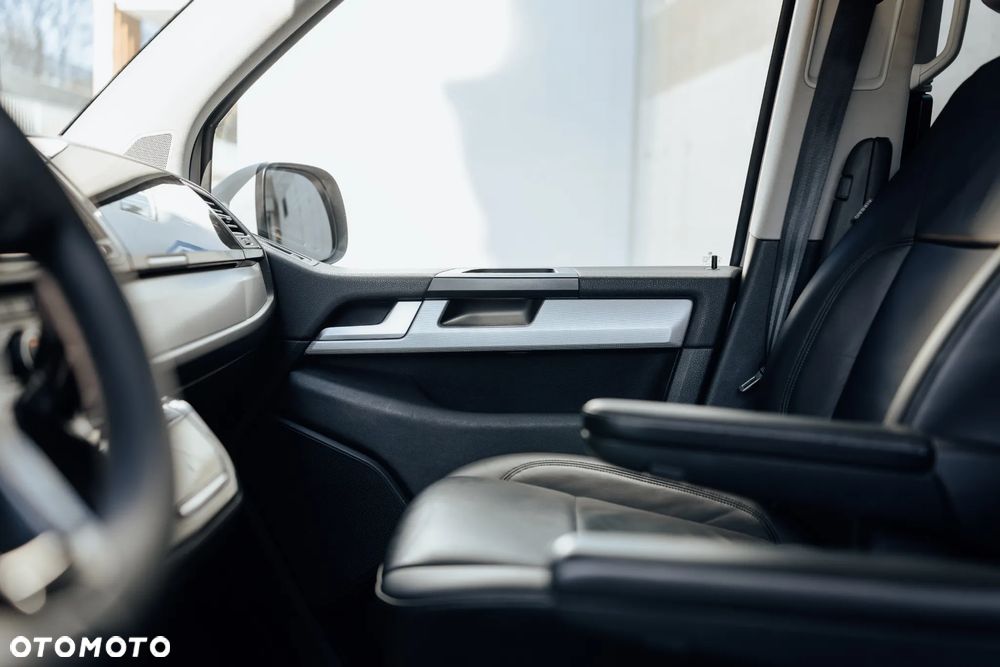 Volkswagen Caravelle 2.0 BiTDI L2 Highline DSG - 21