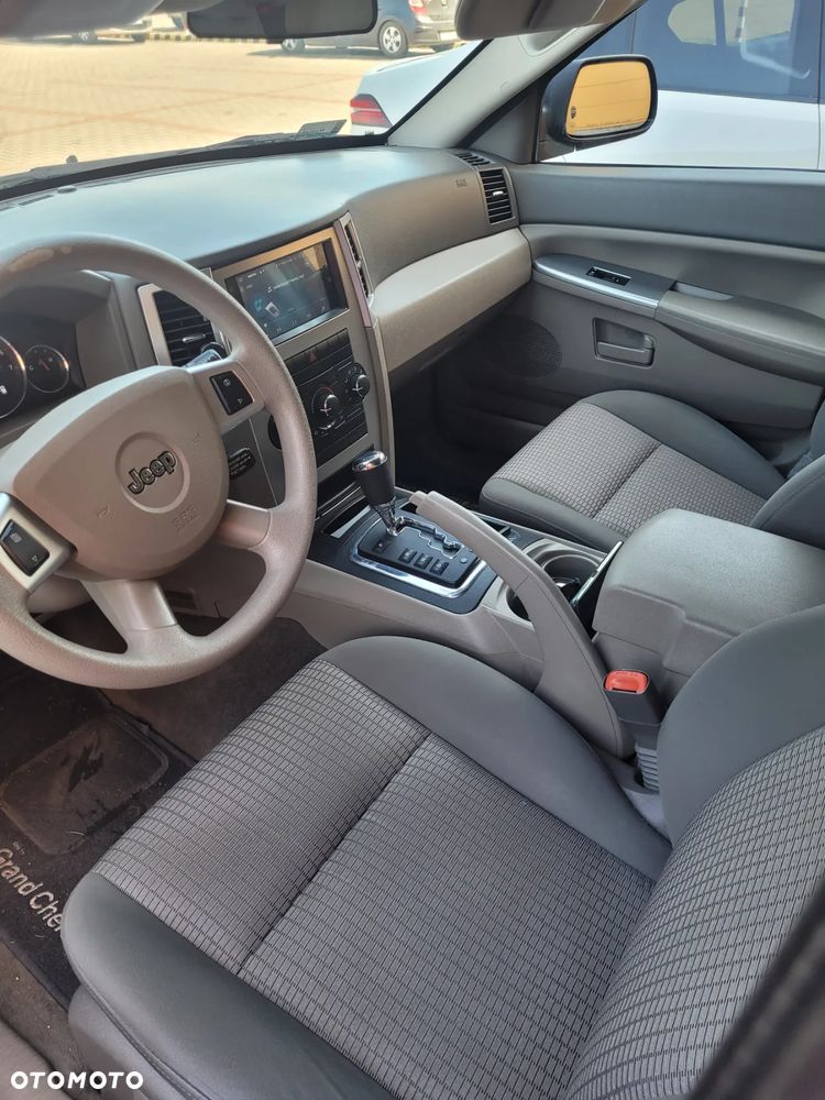 Jeep Grand Cherokee 3.7 4x2 Laredo - 7