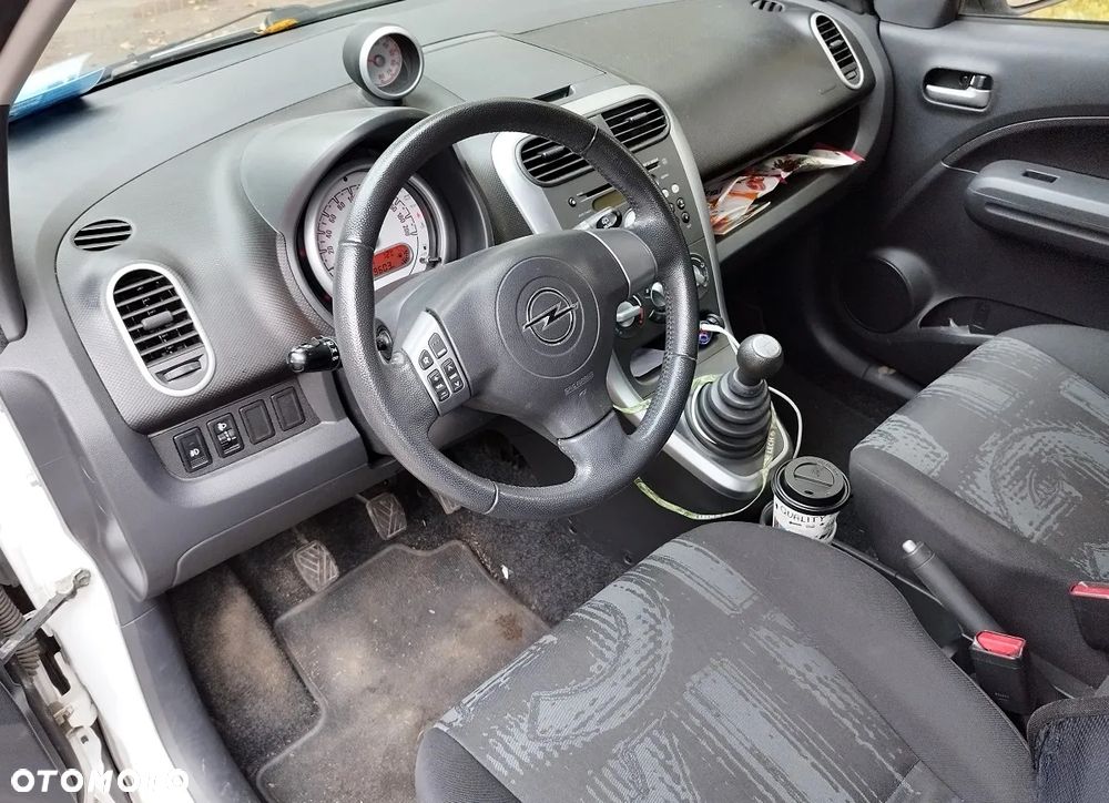 Opel Agila - 5
