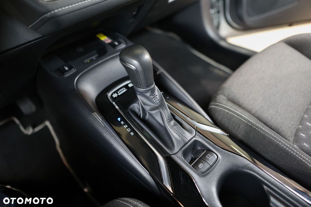 Toyota Corolla 1.8 Hybrid Comfort - 34