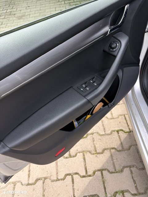Skoda Octavia 2.0 TDI Style - 14