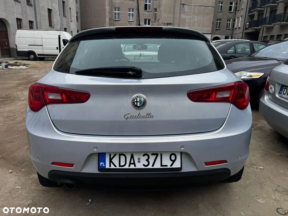 Alfa Romeo Giulietta 1.6 JTDM 16V - 15
