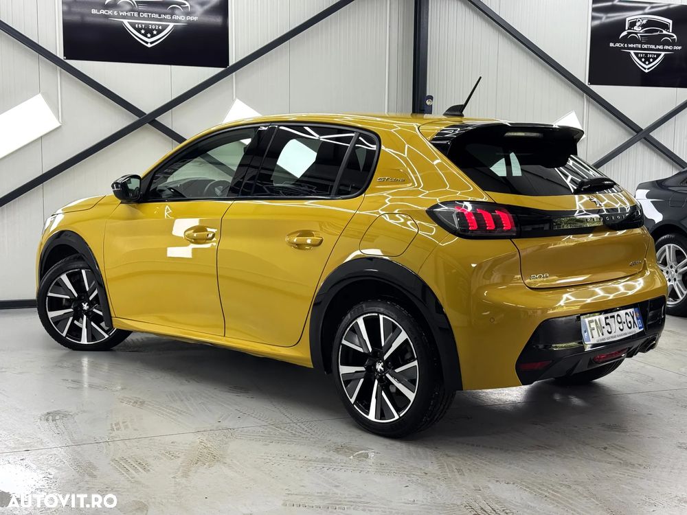 Peugeot 208 PureTech 130 EAT8 GT - 13