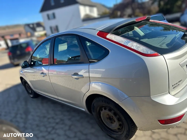 Dezmembrari / Dezmembrez FORD FOCUS 2