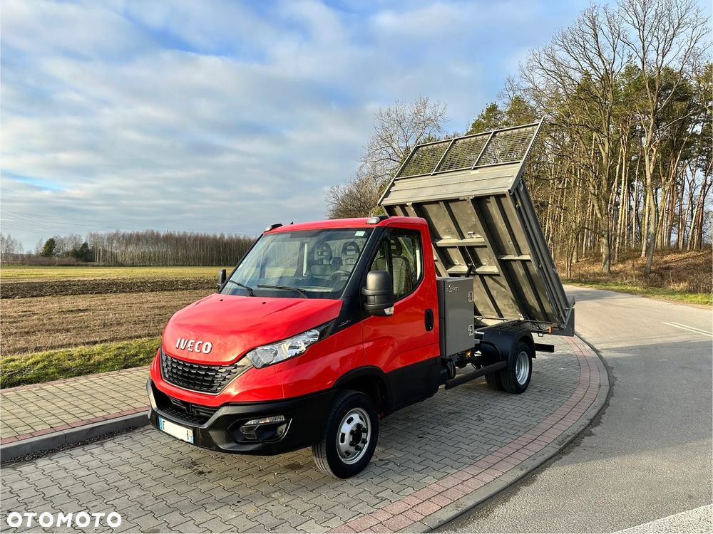 Iveco DAILY - 1