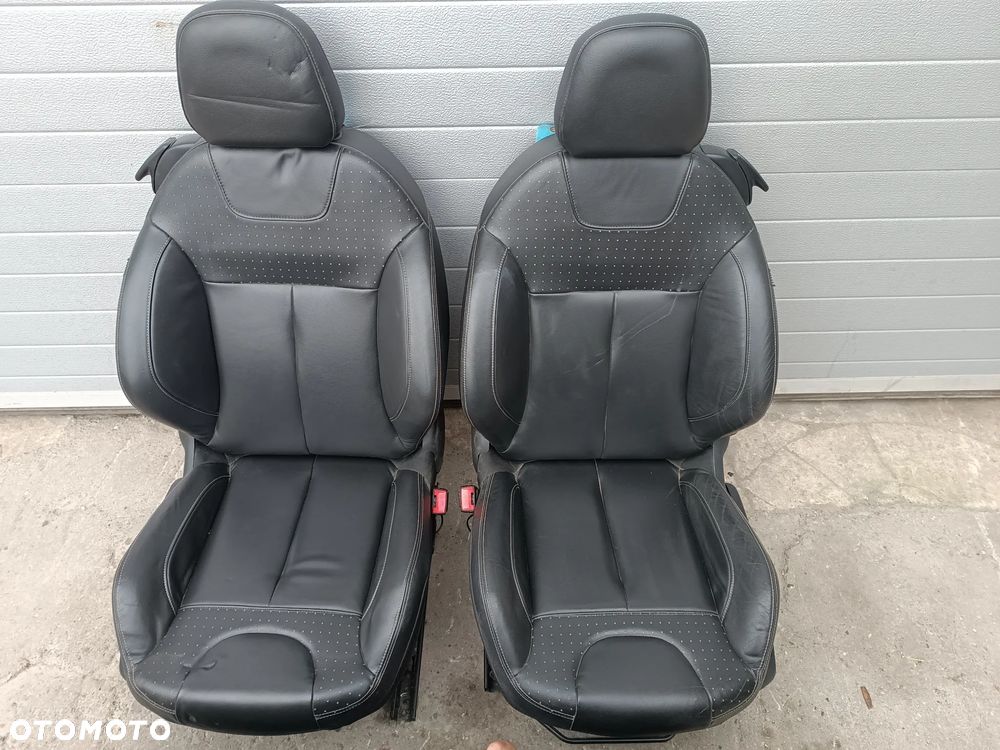 FOTELE PRZÓD TYŁ KANAPA  WNĘTRZE SKÓRY CITROEN DS3 - 3