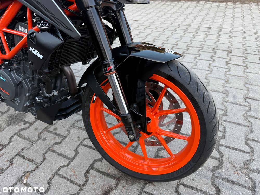 KTM Duke - 5