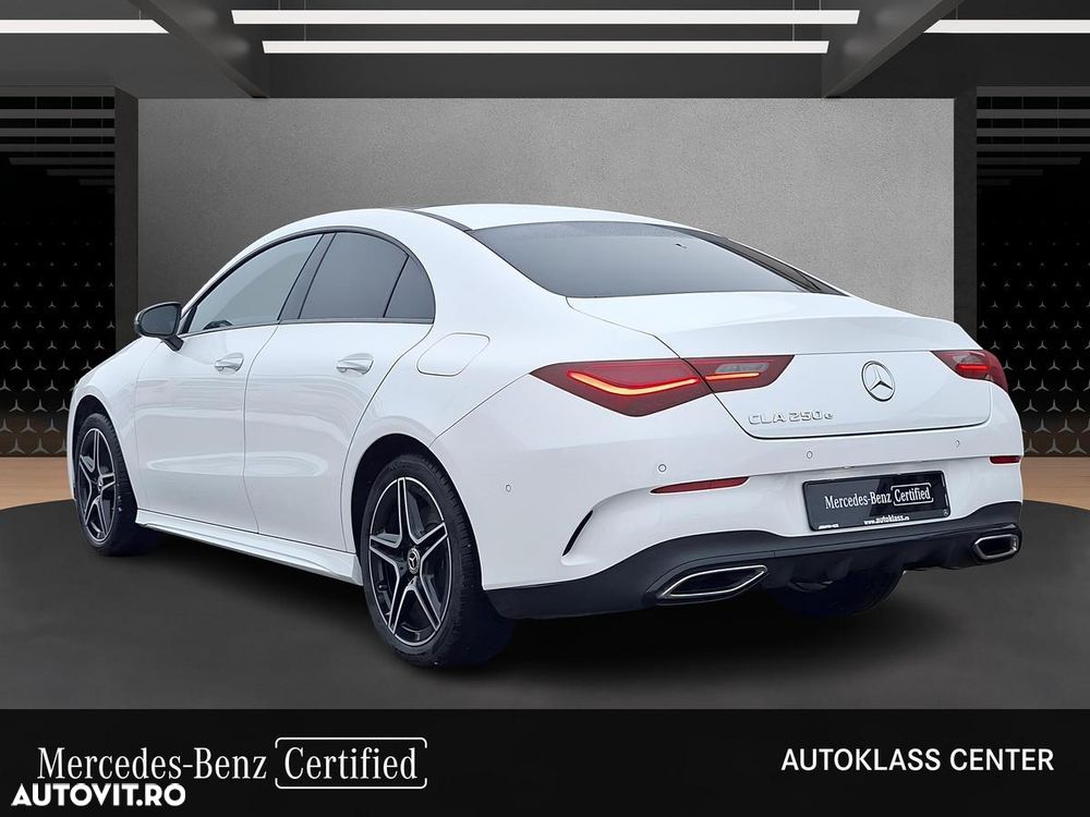 Mercedes-Benz CLA 250 e 8G-DCT AMG Line - 4