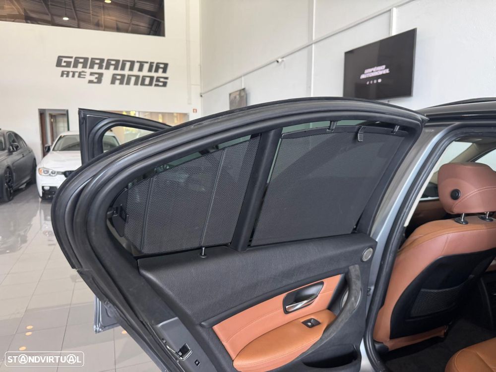 BMW 328 i Auto Pack M - 13