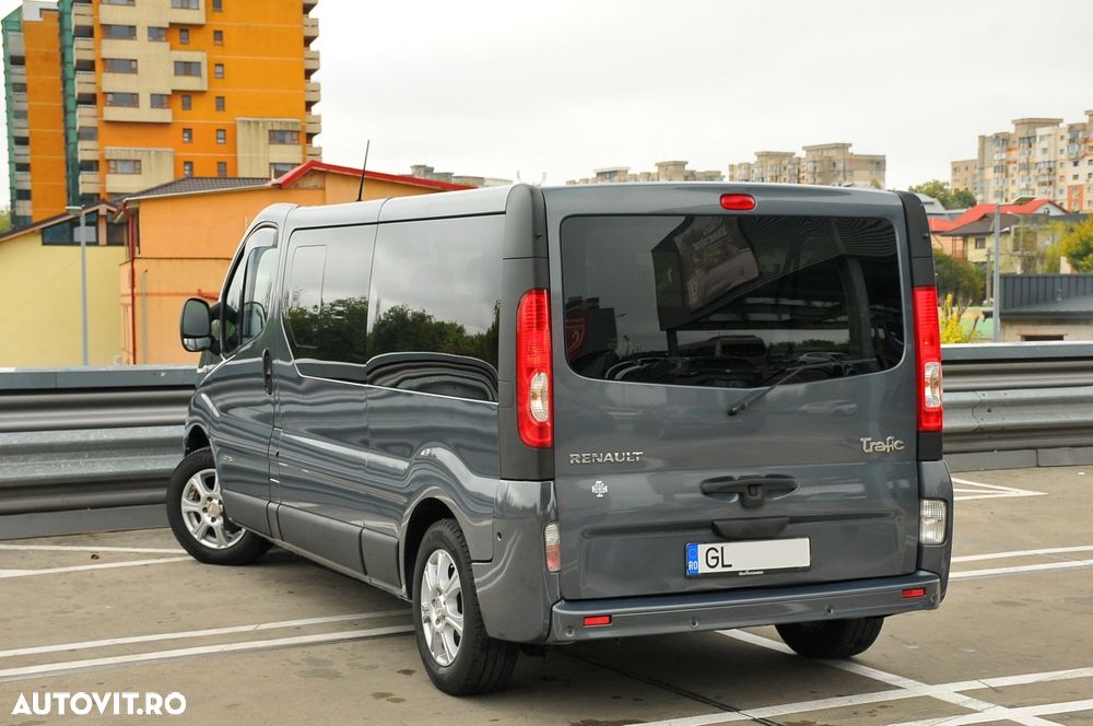 Renault Trafic Grand Passenger 2.0 dCi L2H1 Authentique - 4