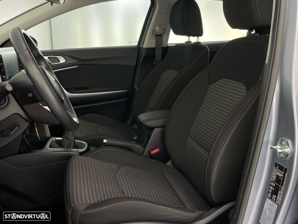 Kia XCeed 1.0 T-GDI Drive - 19