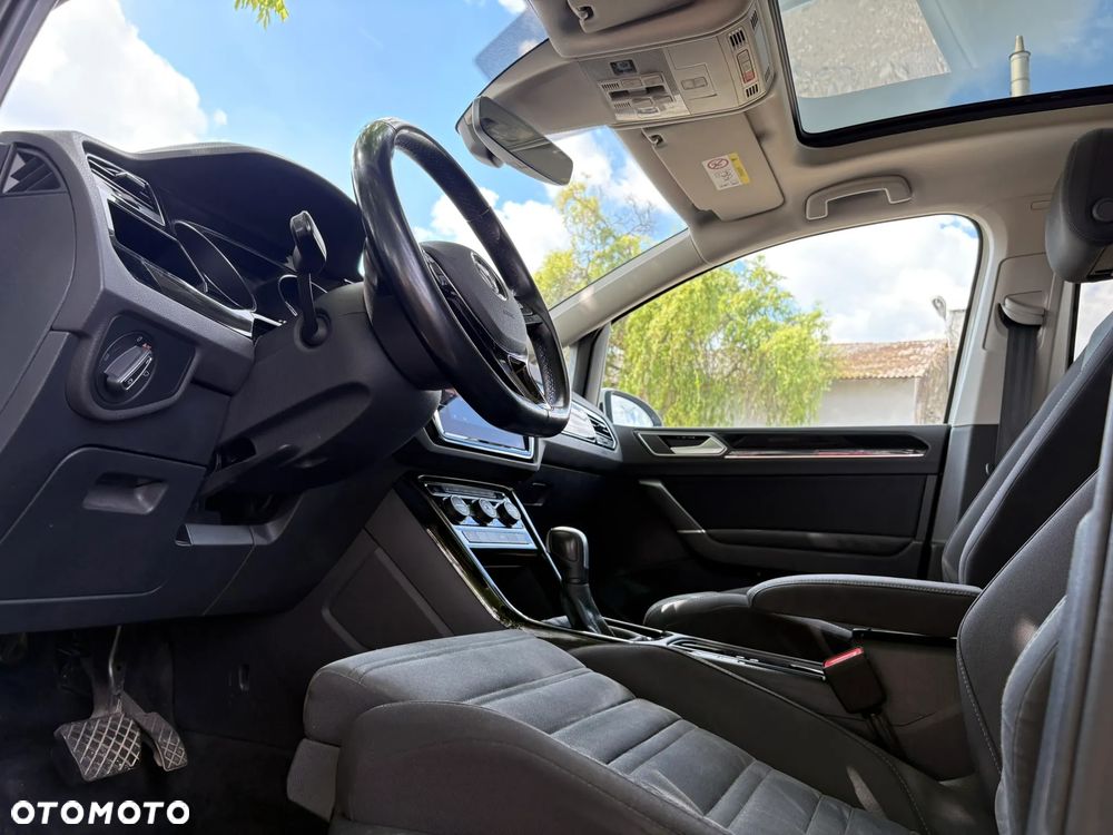 Volkswagen Touran 1.5 TSI EVO Highline DSG - 11