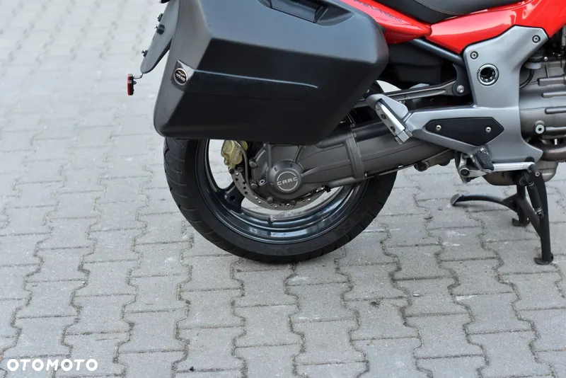 Moto Guzzi Breva - 11