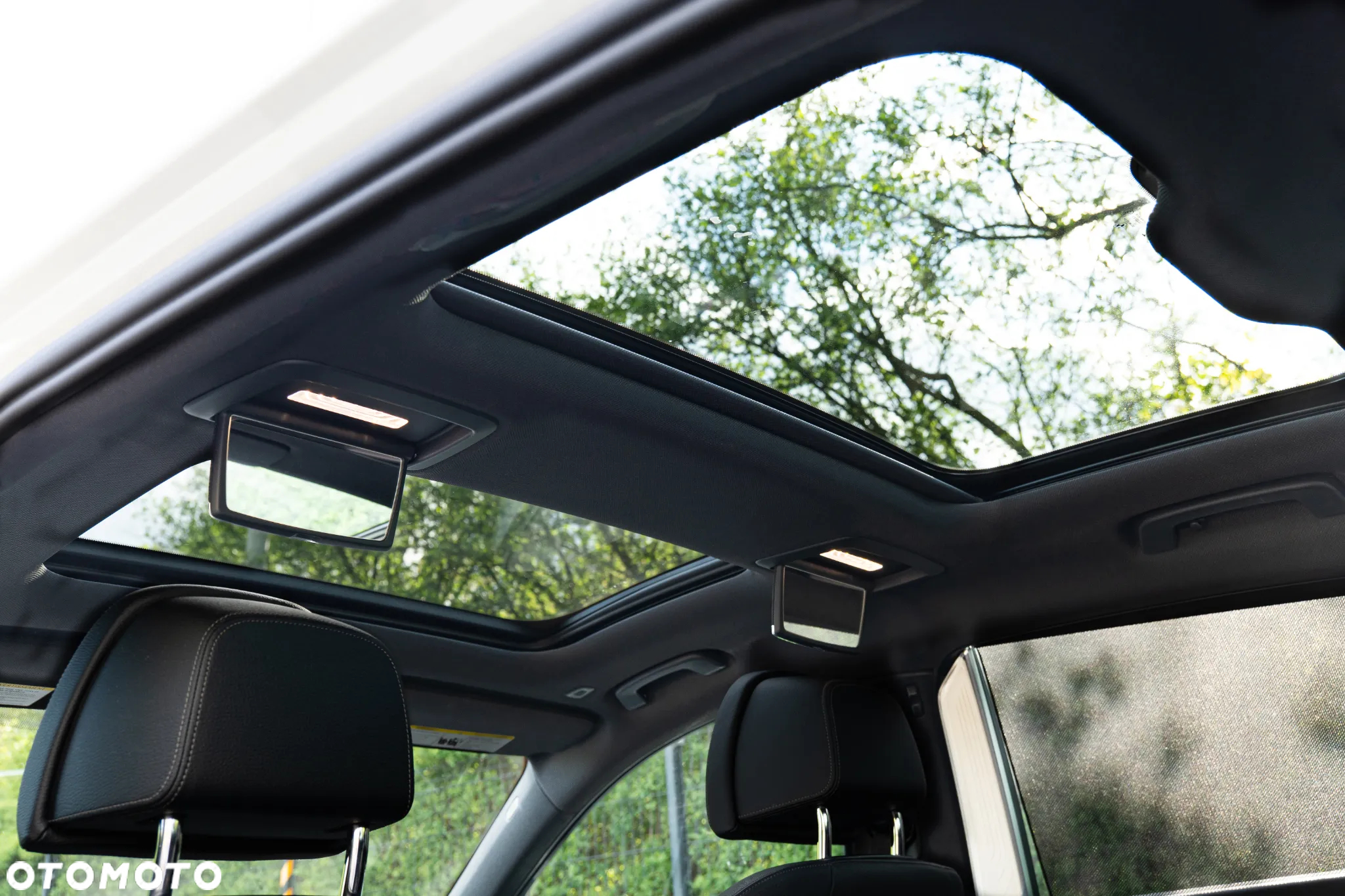 BMW Seria 7 740Li - 36
