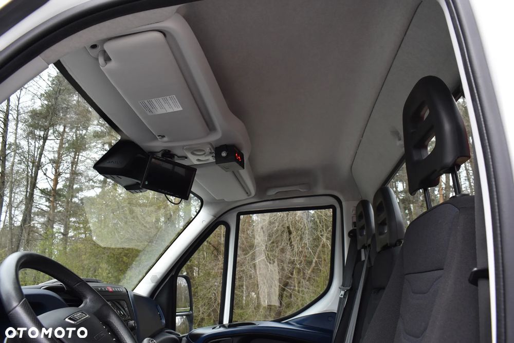 Iveco 35C16 HDS/ ŻURAW FASSI F40 STEROWANIE RADIOWE/NISKI PRZEBIEG - 15