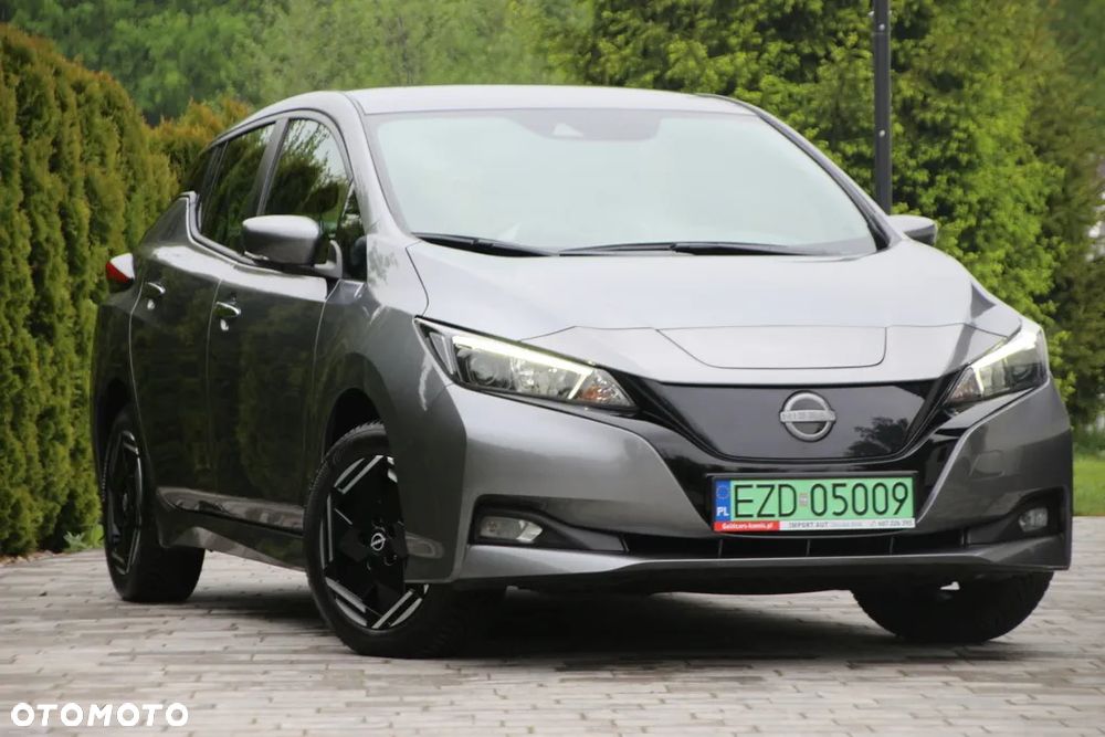 Nissan Leaf 40kWh Acenta - 1