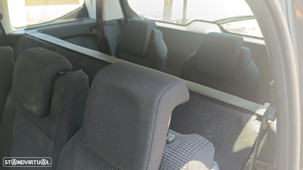 Peugeot 5008 HDI FAP 150 Allure - 10