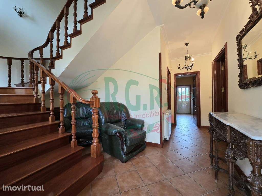 Moradia T4 c/ Sótão | Jovim | A 5 min Centro Gondomar - Grande imagem: 3/56