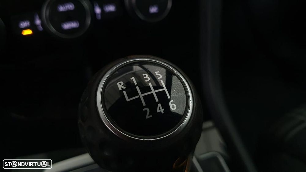 VW Golf 2.0 TDI GTD - 24