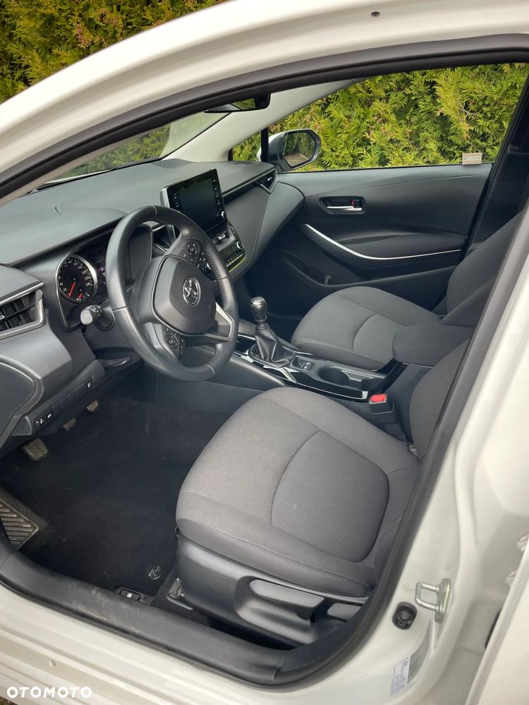 Toyota Corolla 1.5 Comfort - 12