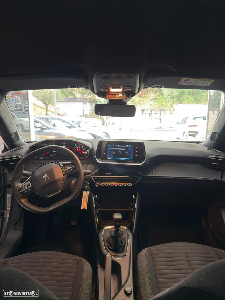 Peugeot 2008 1.2 PureTech Style - 7