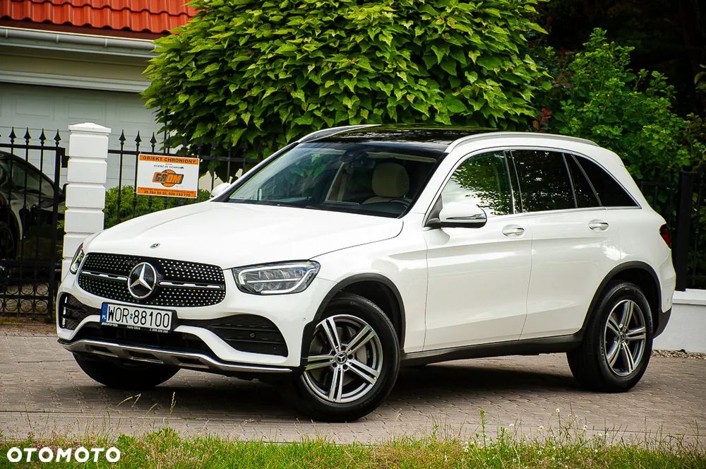 Mercedes-Benz GLC 300 4Matic 9G-TRONIC AMG Line - 6