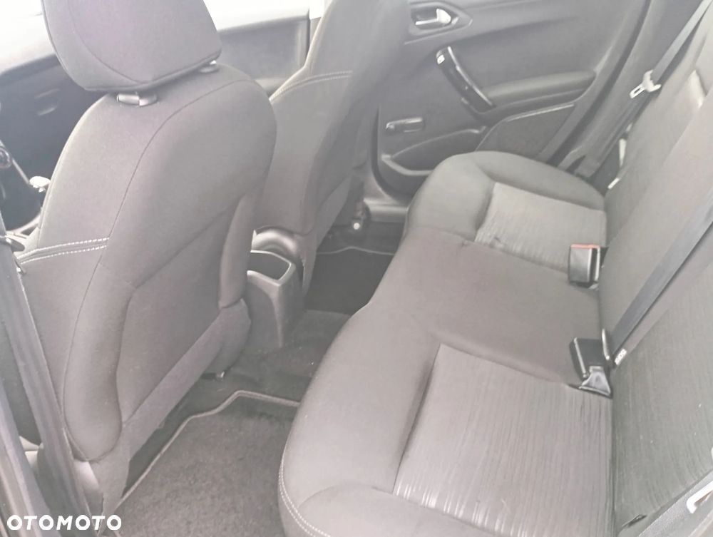 Peugeot 208 68 VTI Access - 25