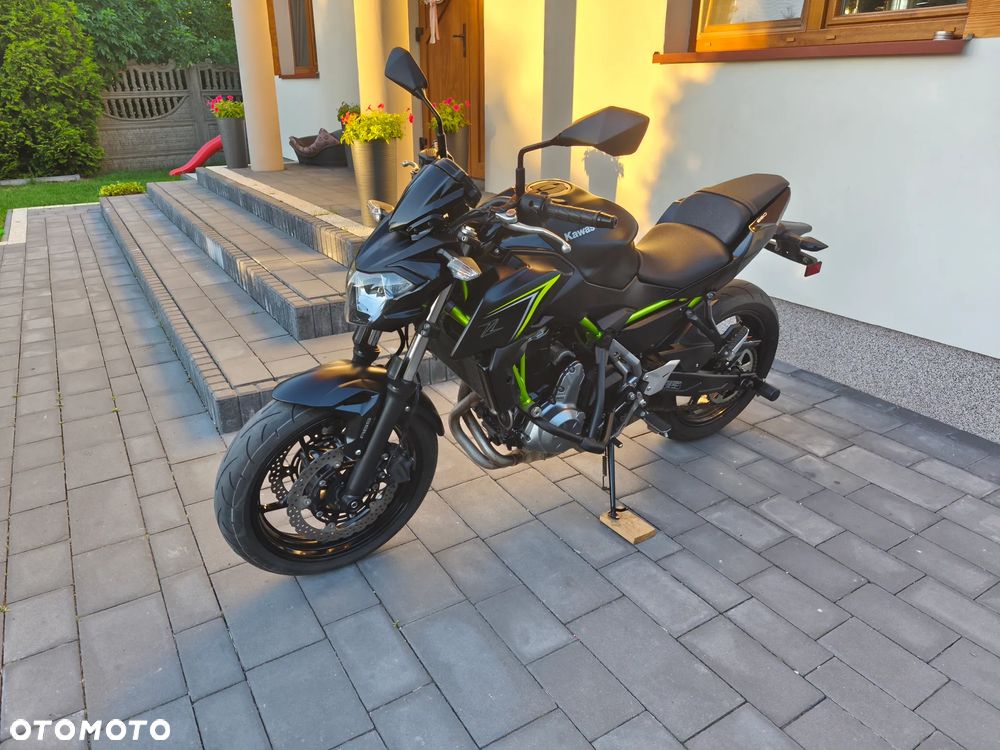 Kawasaki Z 650 - 6