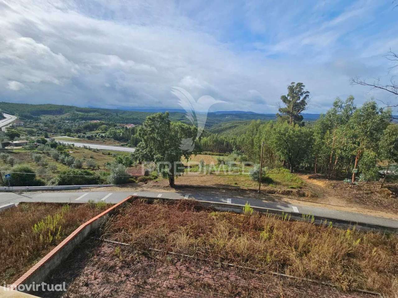 Loteamento com 38 lotes para moradias - Grande imagem: 2/8