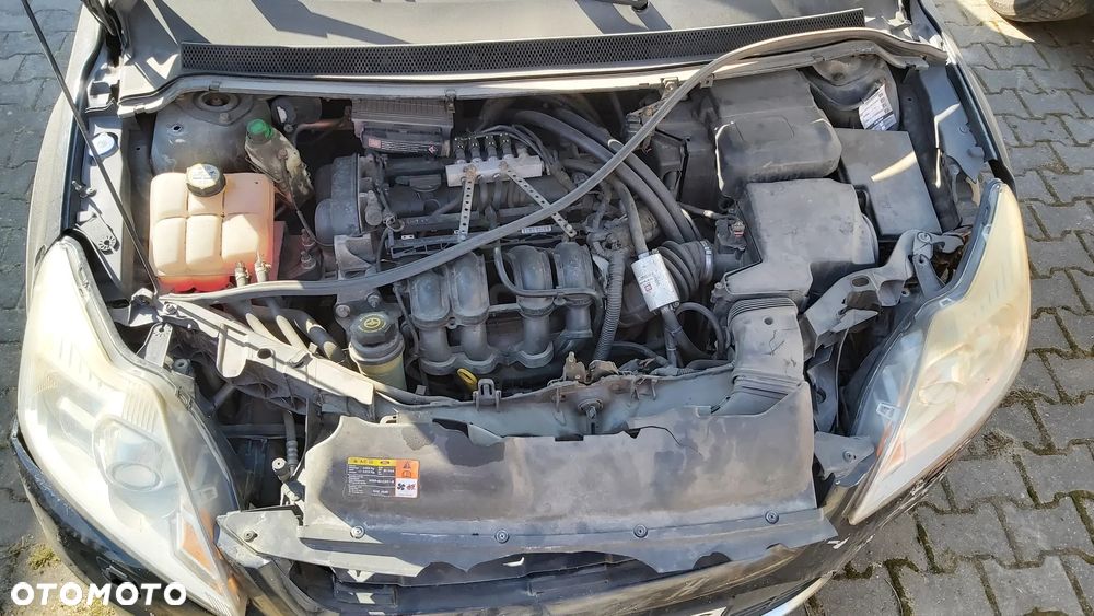 Ford Focus 1.6 Ti-VCT Ghia - 13