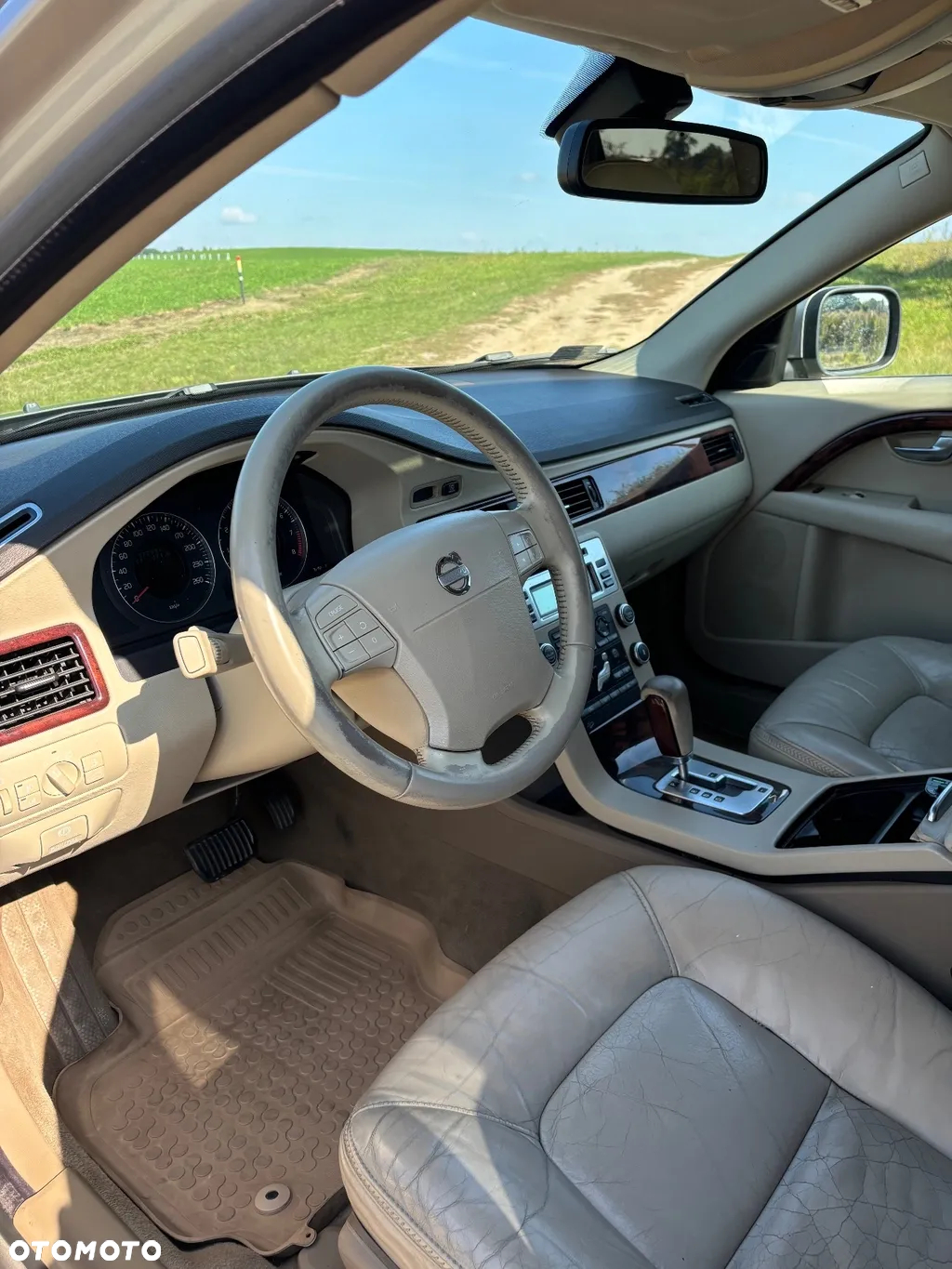 Volvo XC 70 3.2 AWD Kinetic - 9